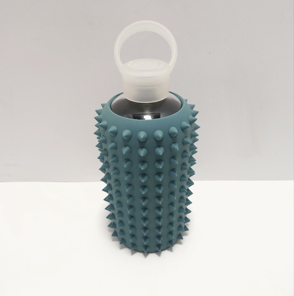 BKR Spiked Bottle 32 oz - Picture 1 of 8